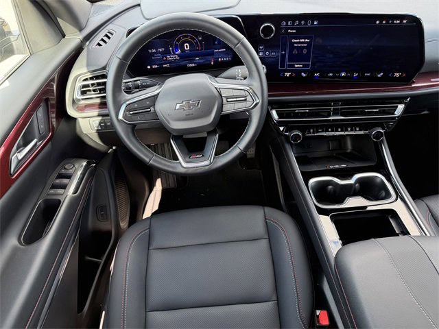 Certified 2025 Chevrolet Traverse Z71 w/ Driver Confidence Package image 13