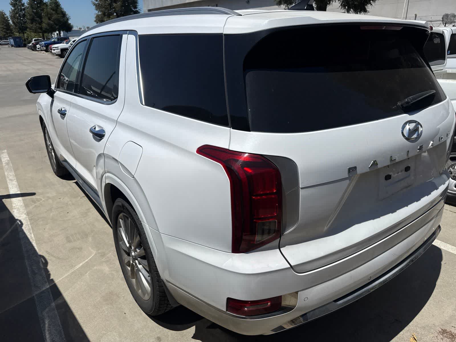 Used 2020 Hyundai Palisade Limited FWD image 6