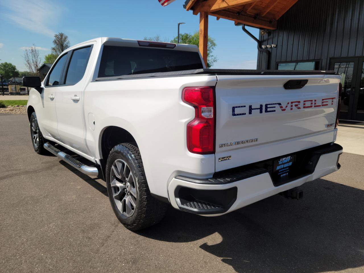 Used 2020 Chevrolet Silverado 1500 RST w/ RST Value Package RWD image 6