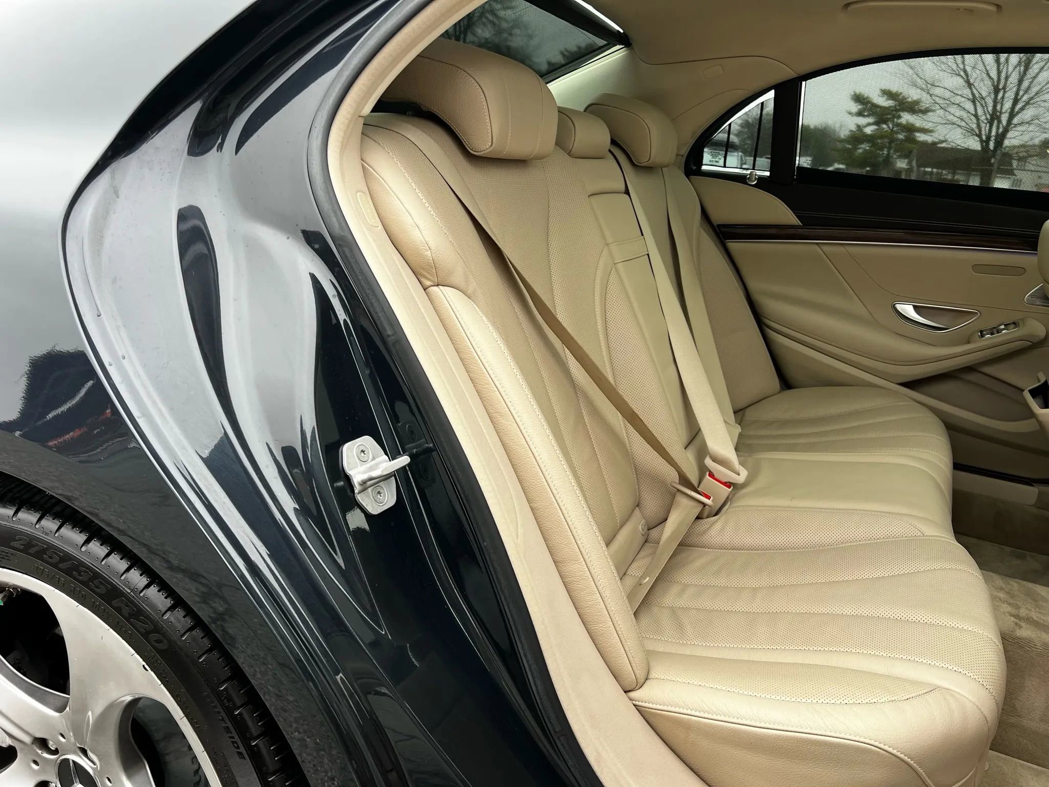 Used 2014 Mercedes-Benz S 550 Sedan image 12