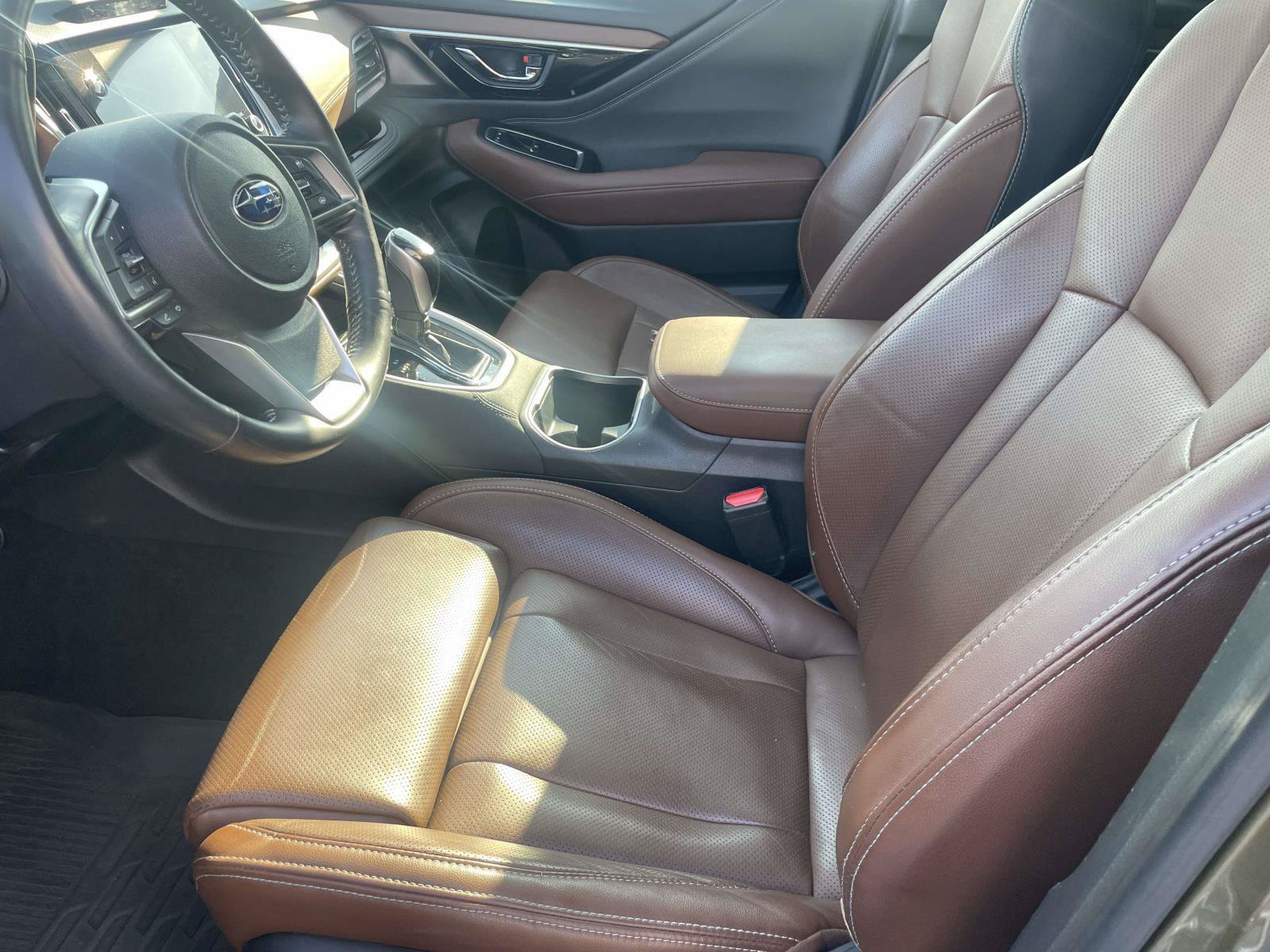 Used 2020 Subaru Outback Touring XT AWD/4WD image 15