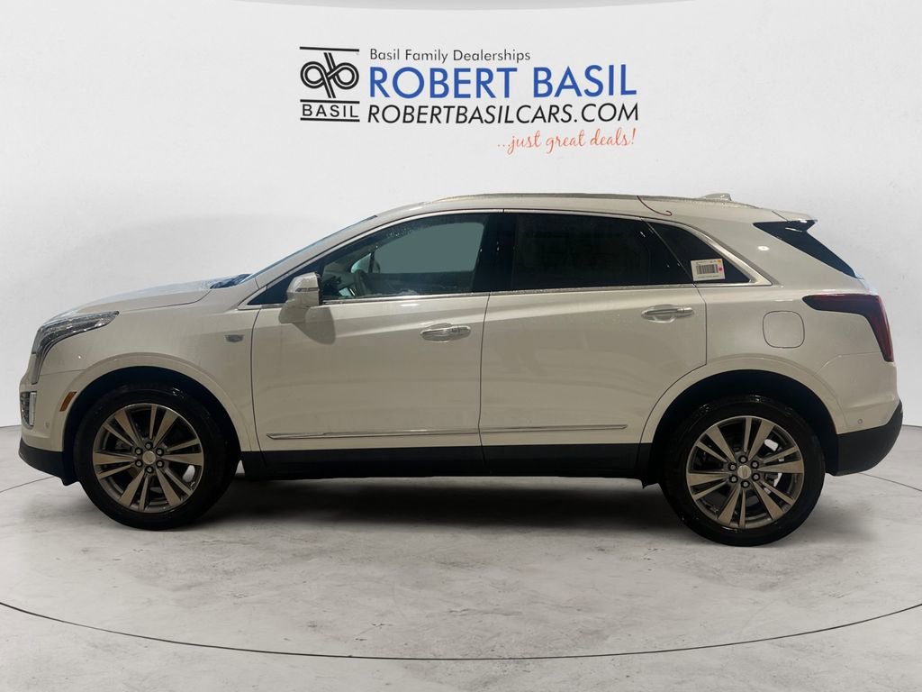 New 2026 Cadillac XT5 Premium Luxury w/ Driver Assist Package image 2
