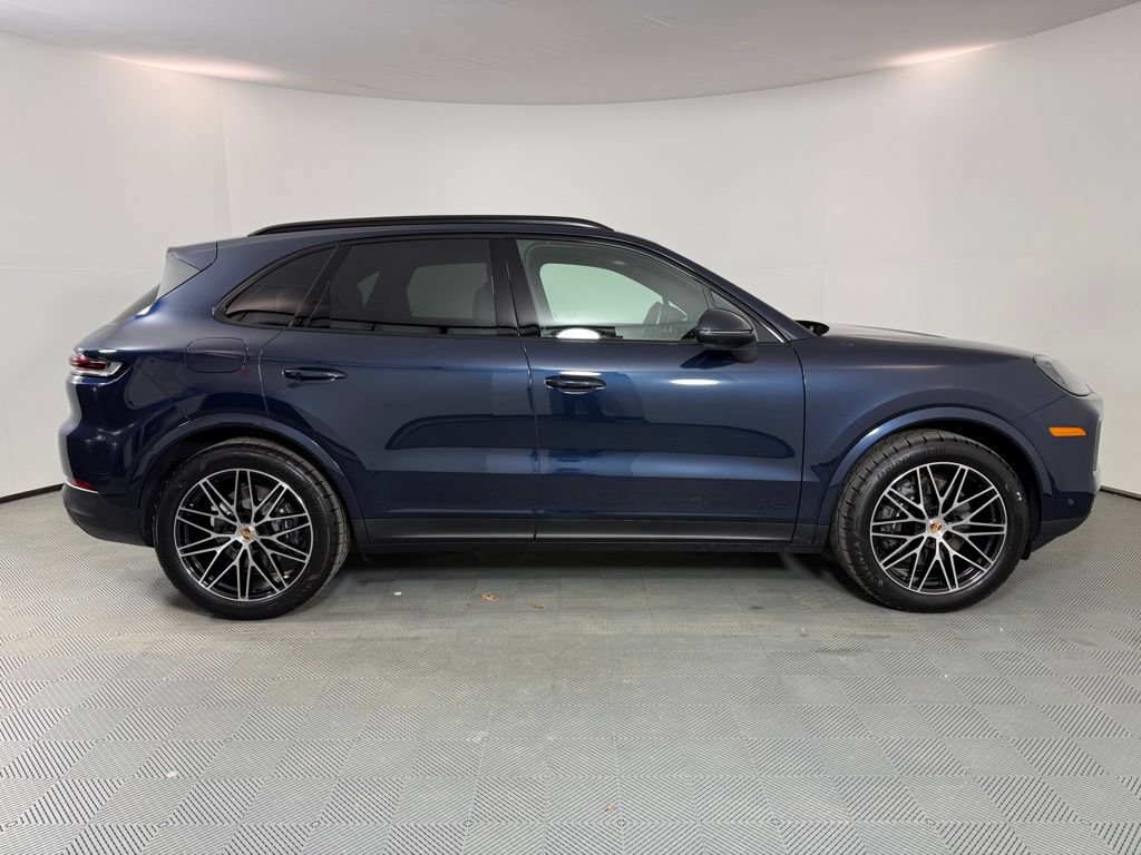 New 2026 Porsche Cayenne AWD/4WD image 8