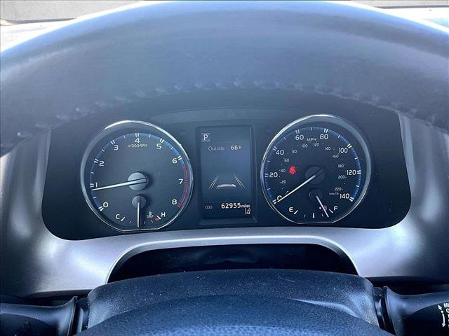 Used 2018 Toyota RAV4 Limited image 21