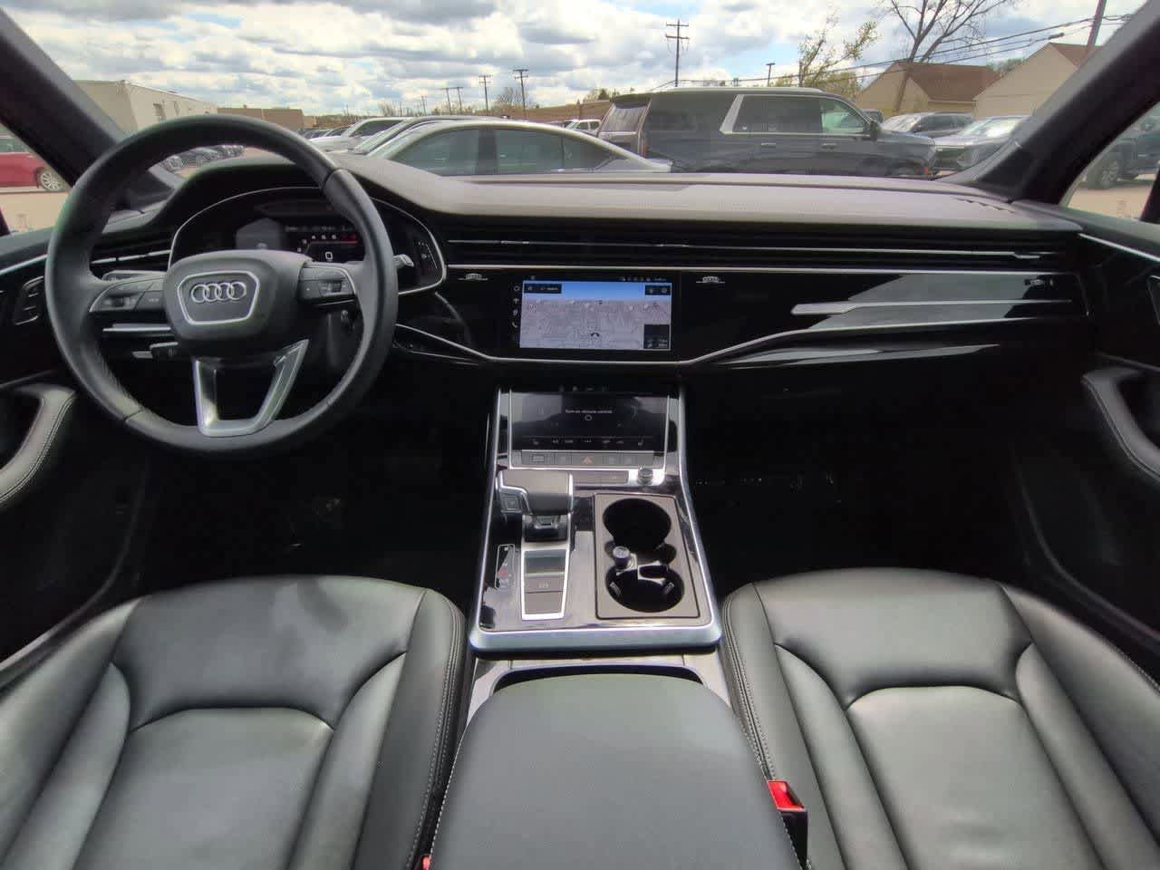 Used 2025 Audi Q7 3.0T Premium Plus AWD/4WD image 15
