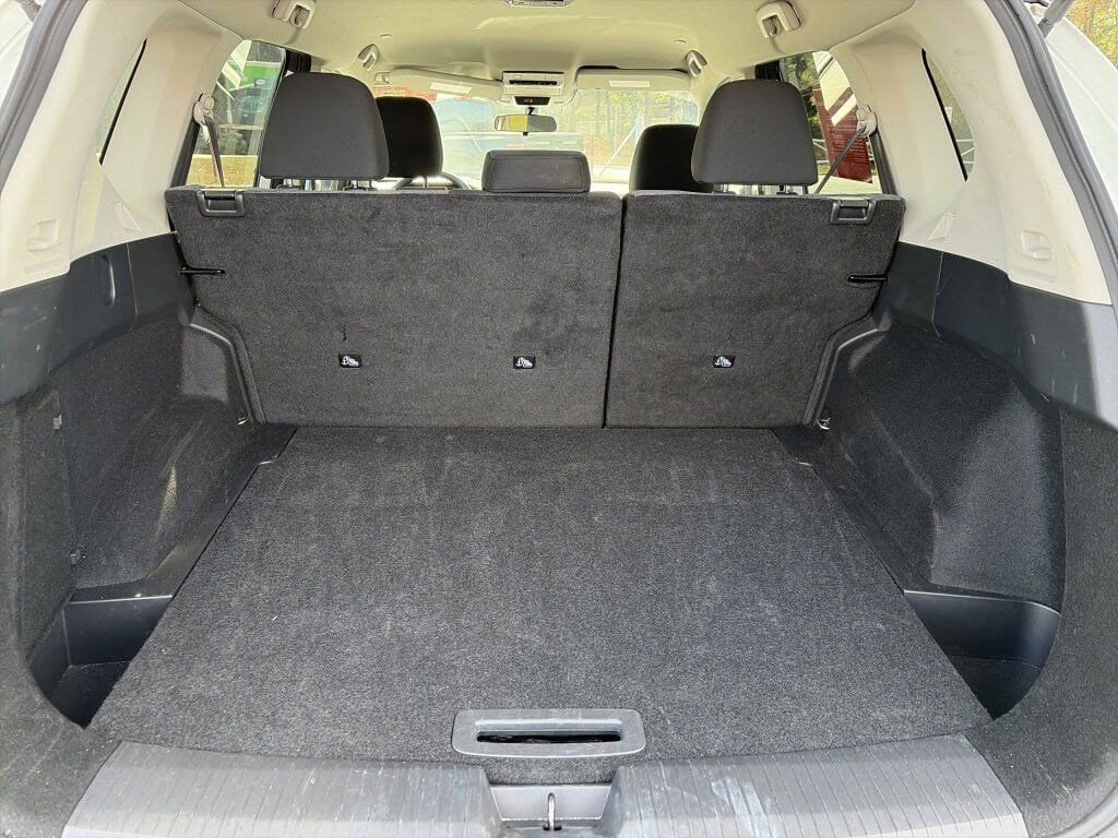 Certified 2023 Nissan Rogue SV image 10