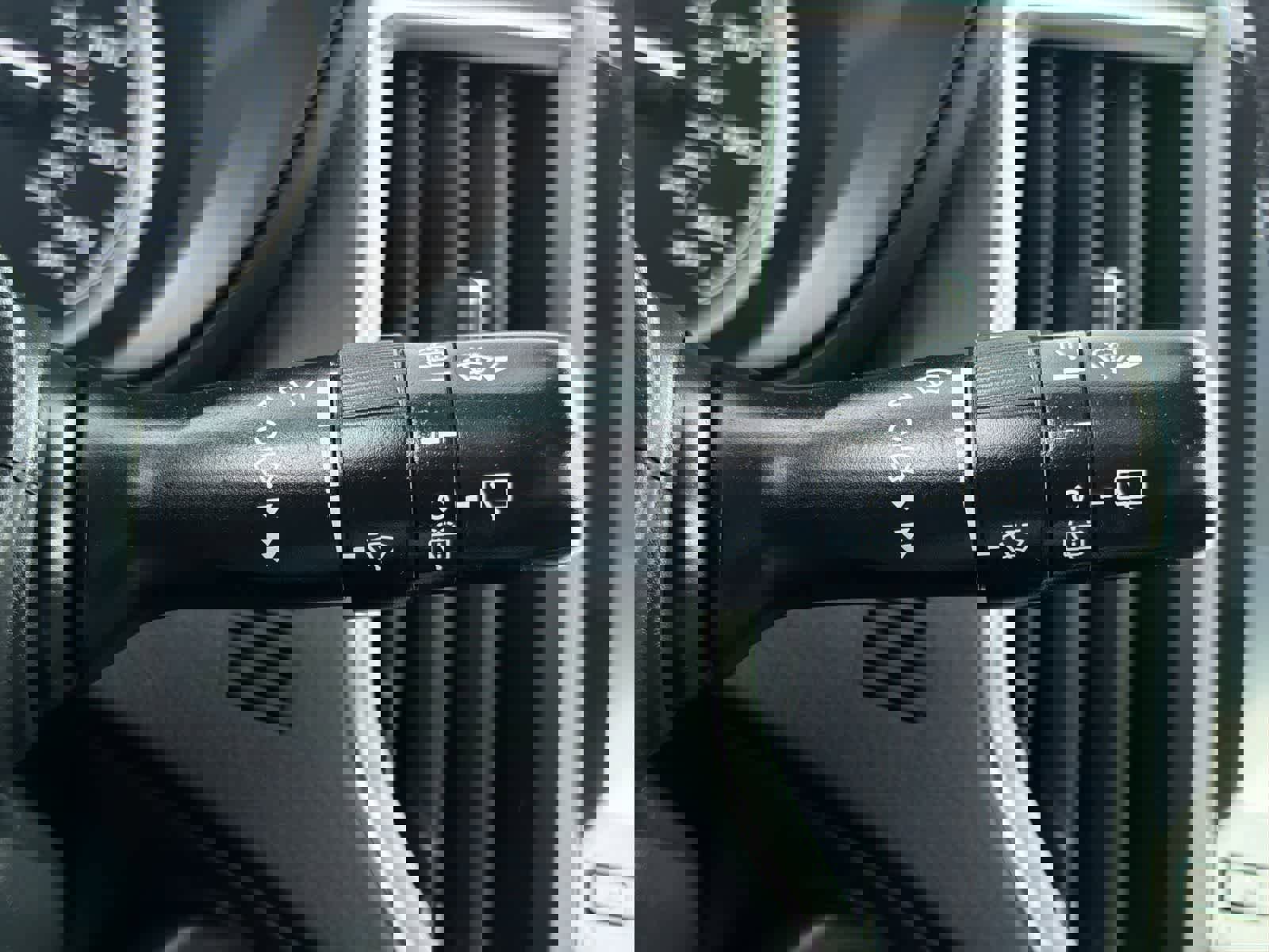 Used 2020 Subaru Forester Limited image 27