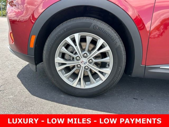 Used 2023 Buick Envision Preferred AWD/4WD image 9