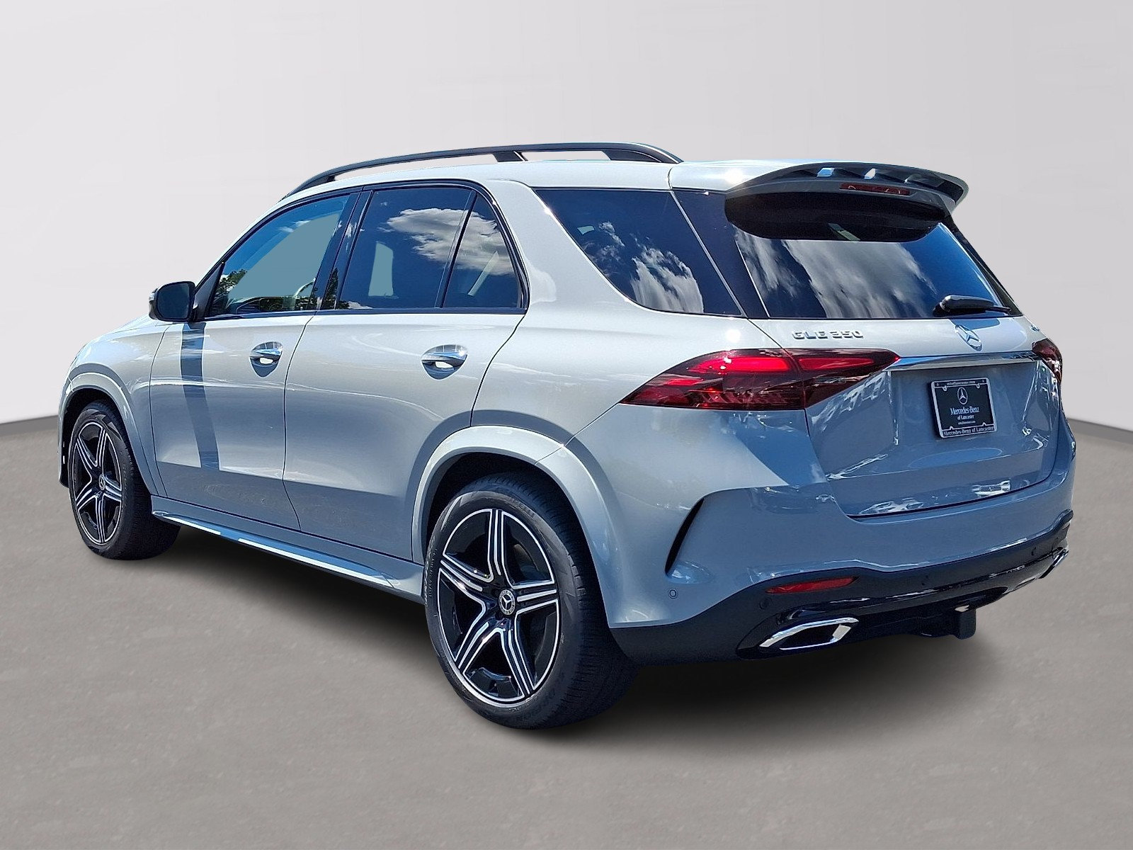 Certified 2026 Mercedes-Benz GLE 350 4MATIC image 6