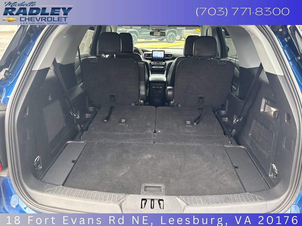 Used 2023 Ford Explorer Limited image 13