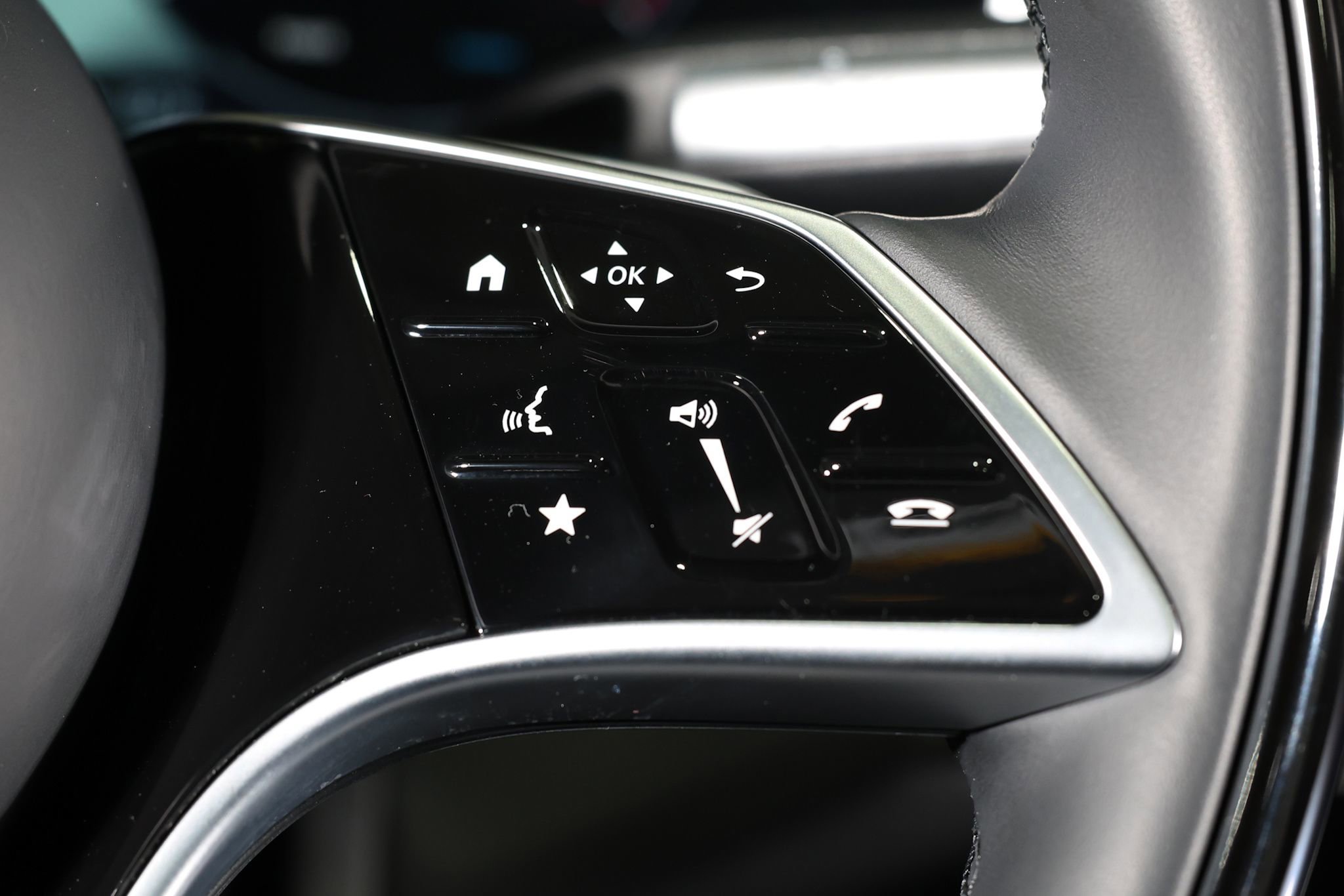 Used 2024 Mercedes-Benz Maybach S 580 4MATIC image 48