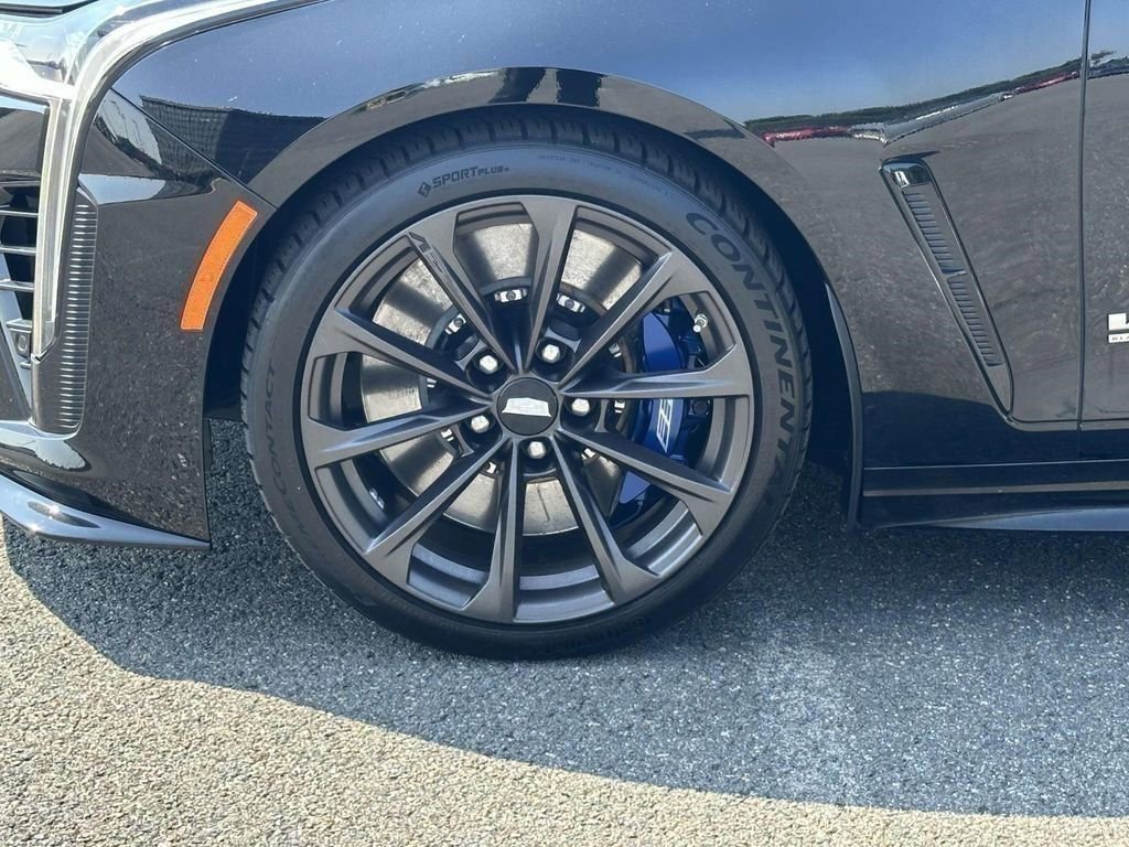 Certified 2024 Cadillac CT4 V Blackwing w/ LPO, Blue Accent Package image 7