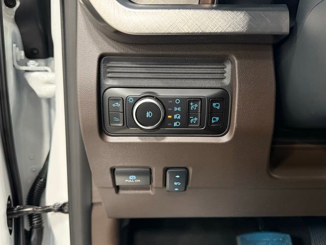 New 2025 Ford F250 King Ranch w/ Chrome Package image 14