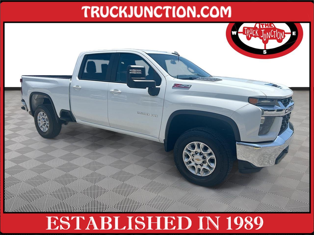 Used 2023 Chevrolet Silverado 2500 LT AWD/4WD image 1