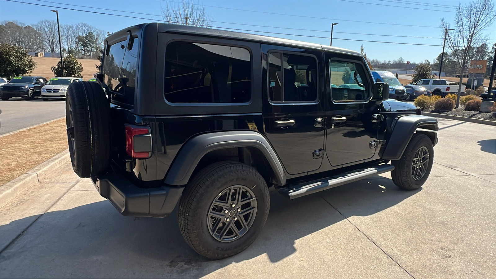 Certified 2025 Jeep Wrangler Sport S image 8