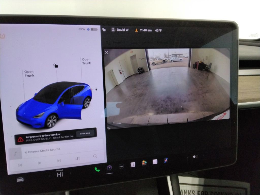 Used 2021 Tesla Model Y Long Range image 22