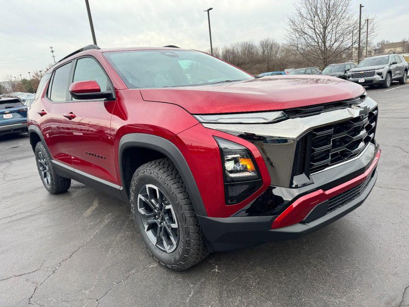 New 2026 Chevrolet Equinox ACTIV image 2
