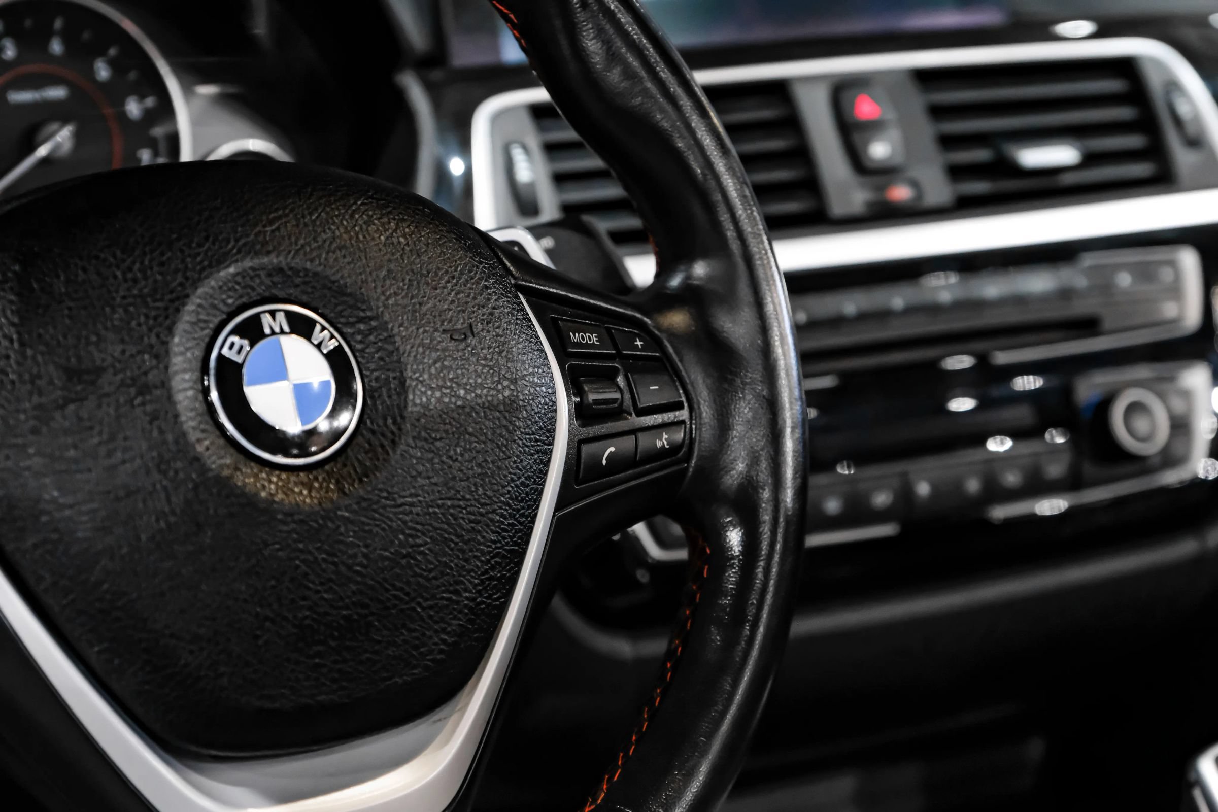 Used 2020 BMW 430i Convertible w/ Convenience Package RWD image 20