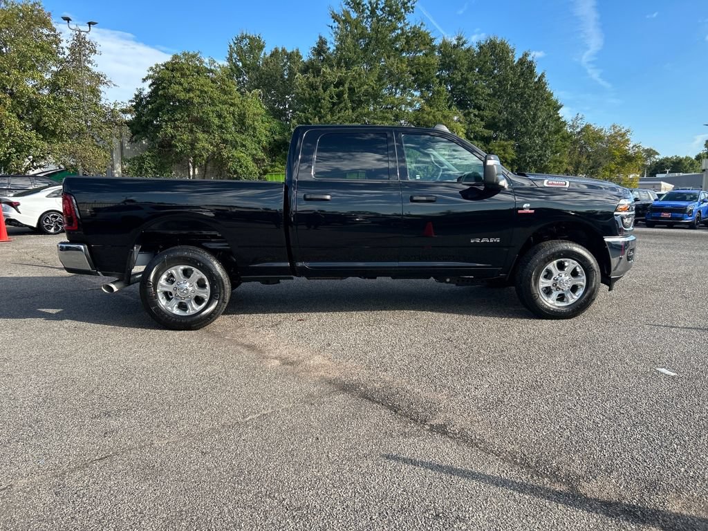 New 2026 RAM 2500 Big Horn AWD/4WD image 8