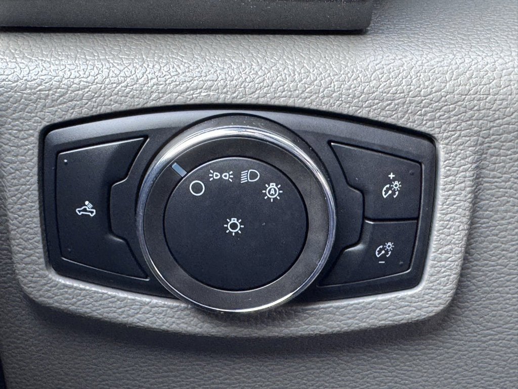 Certified 2022 Ford F250 XL w/ Power Equipment Group image 31