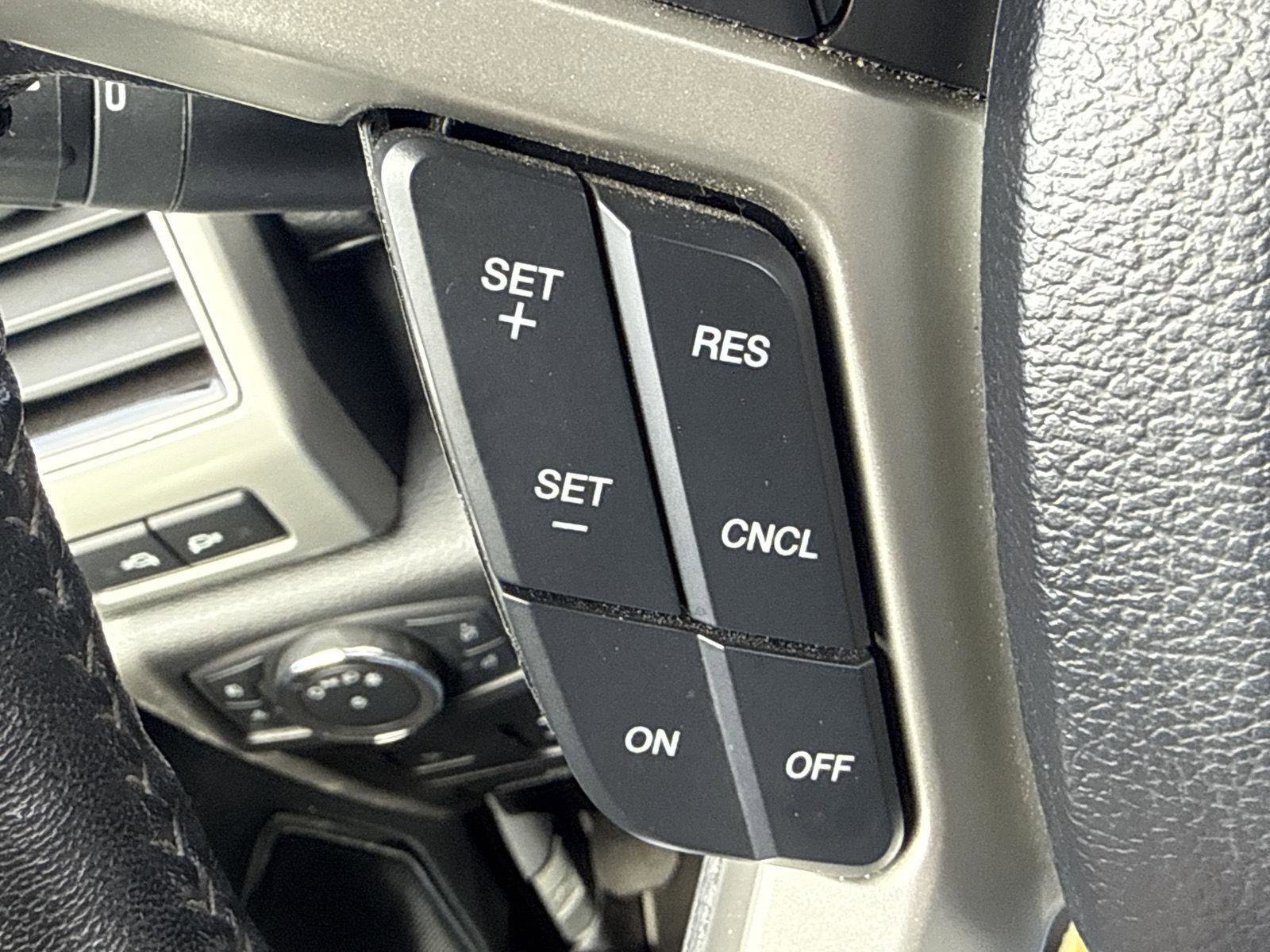 Used 2020 Ford F350 Lariat w/ Lariat Ultimate Package image 19
