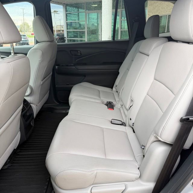 Certified 2023 Honda Passport EX-L image 11