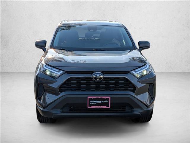 Used 2025 Toyota RAV4 LE video 2