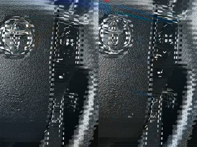 Used 2020 Toyota 4Runner Limited image 15