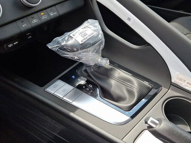 New 2026 Hyundai Elantra SE w/ Cargo Package FWD image 6