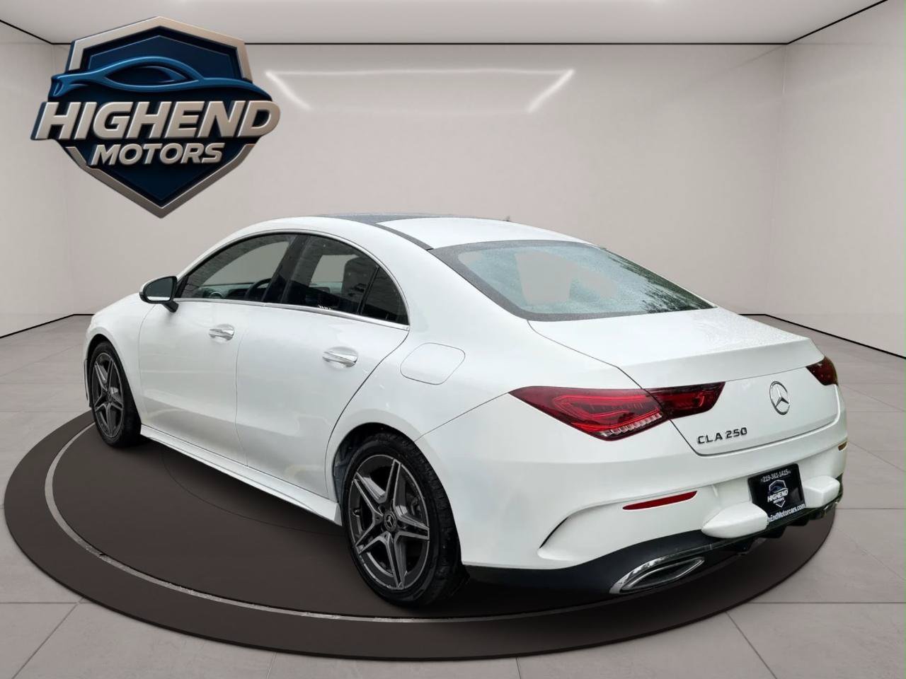 Used 2021 Mercedes-Benz CLA 250 w/ AMG Line image 4