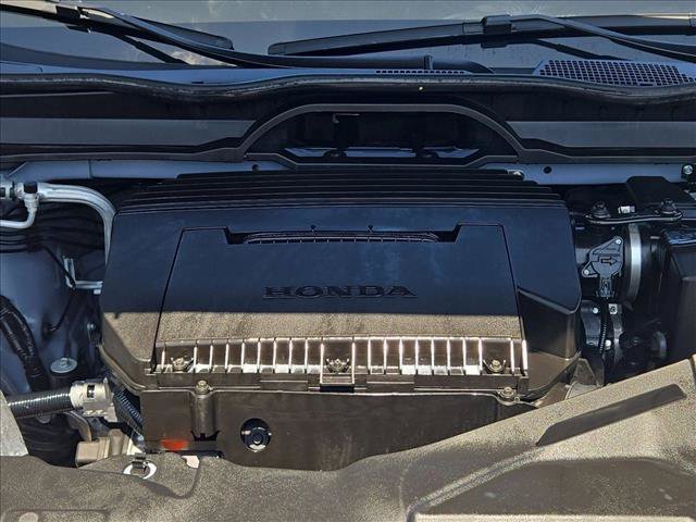 Used 2025 Honda Pilot Black Edition image 25