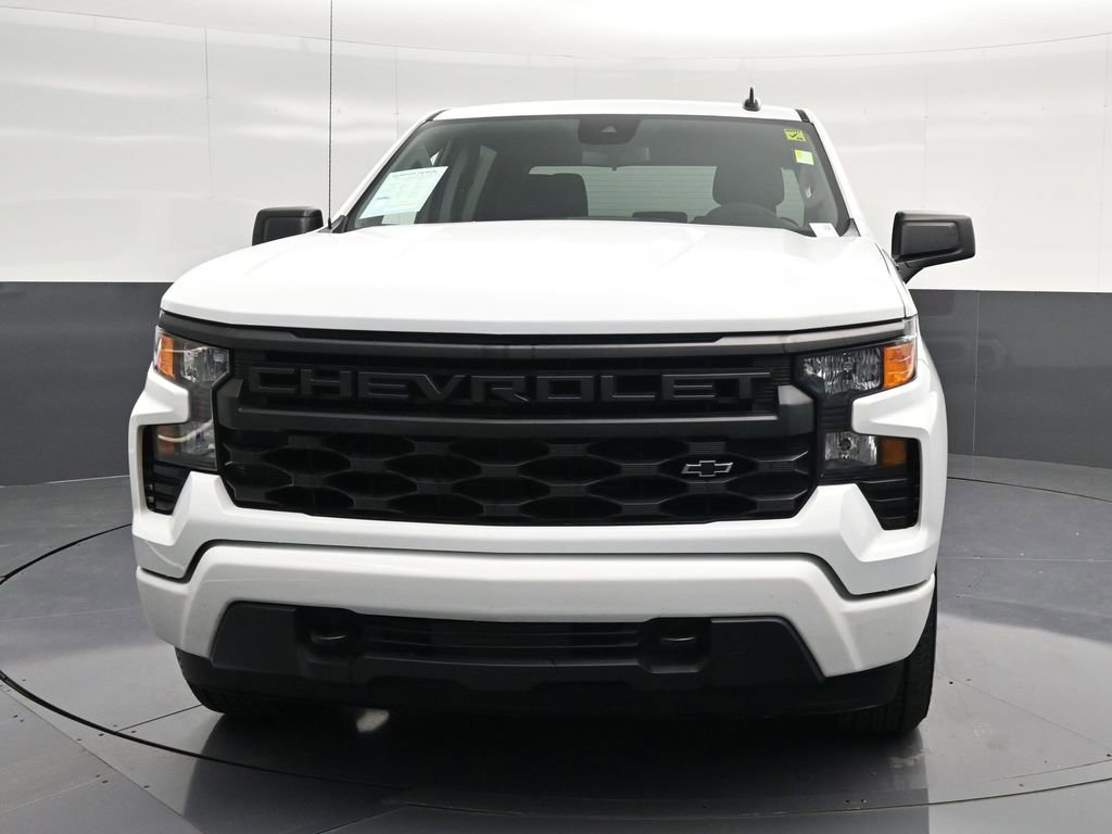 Used 2024 Chevrolet Silverado 1500 Custom w/ Turbomax Blackout Package RWD image 6