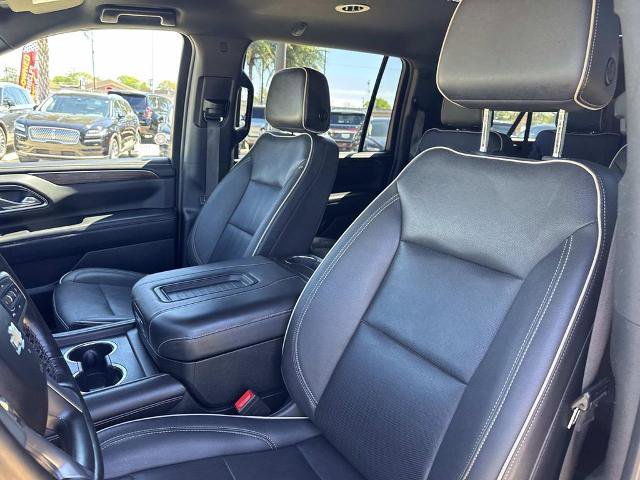 Used 2023 Chevrolet Suburban Premier RWD image 19