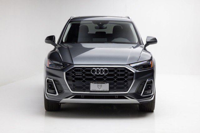 Used 2021 Audi Q5 e Premium w/ Convenience Package image 5