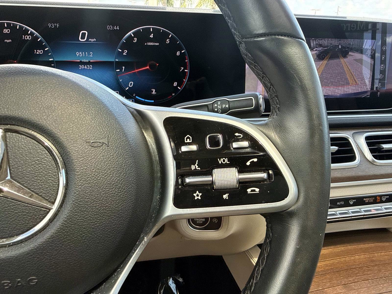 Used 2021 Mercedes-Benz GLE 350 4MATIC image 33