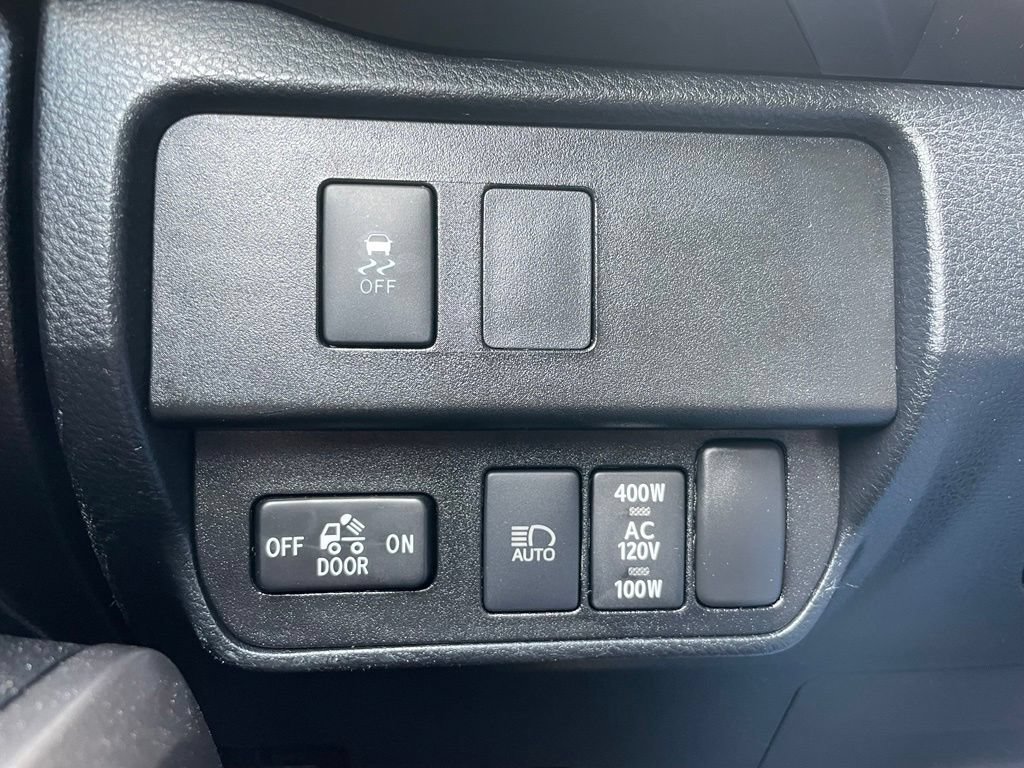 Used 2021 Toyota Tacoma 4x4 Double Cab w/ Tacoma SR5 Package image 36