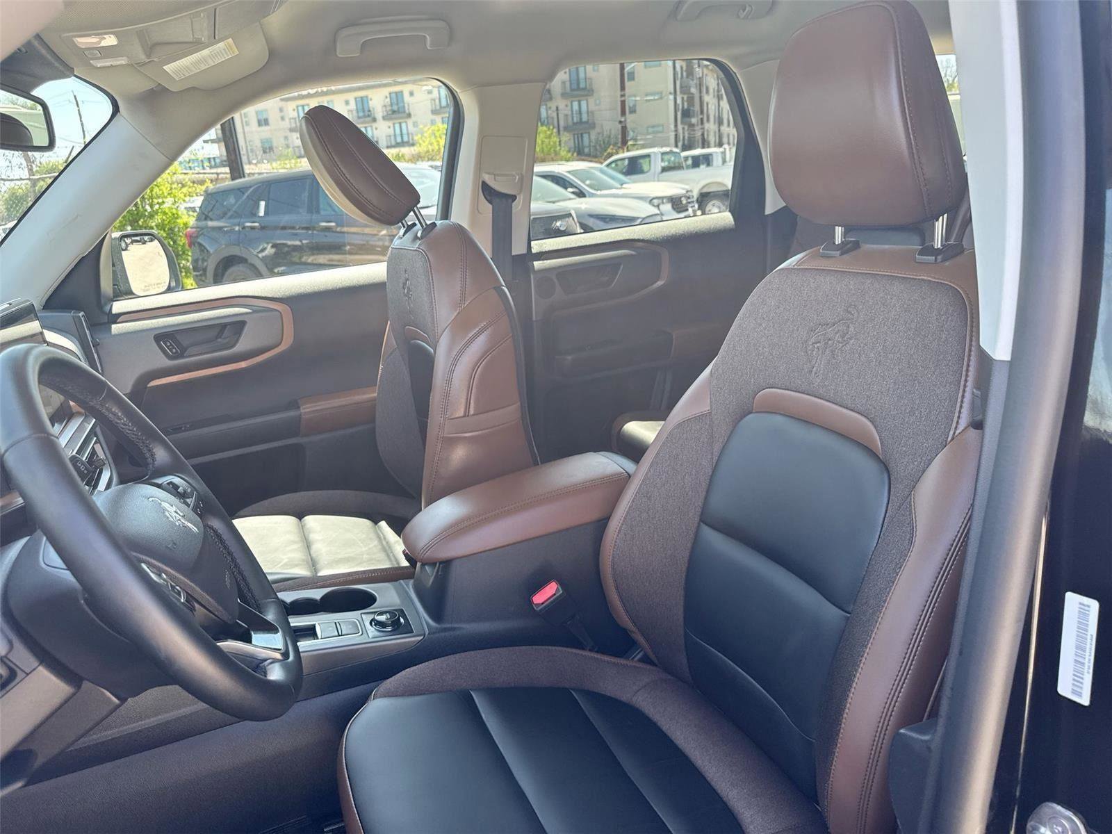 Certified 2025 Ford Bronco Sport Outer Banks w/ Outer Banks Tech Package+ image 13