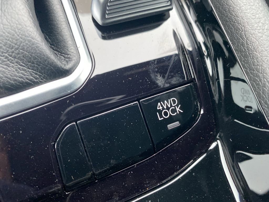 New 2026 Jeep Compass Limited image 32