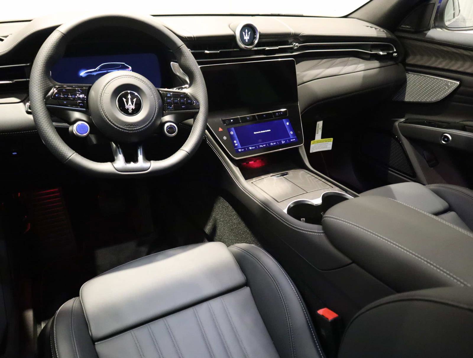 New 2025 Maserati Grecale GT image 22