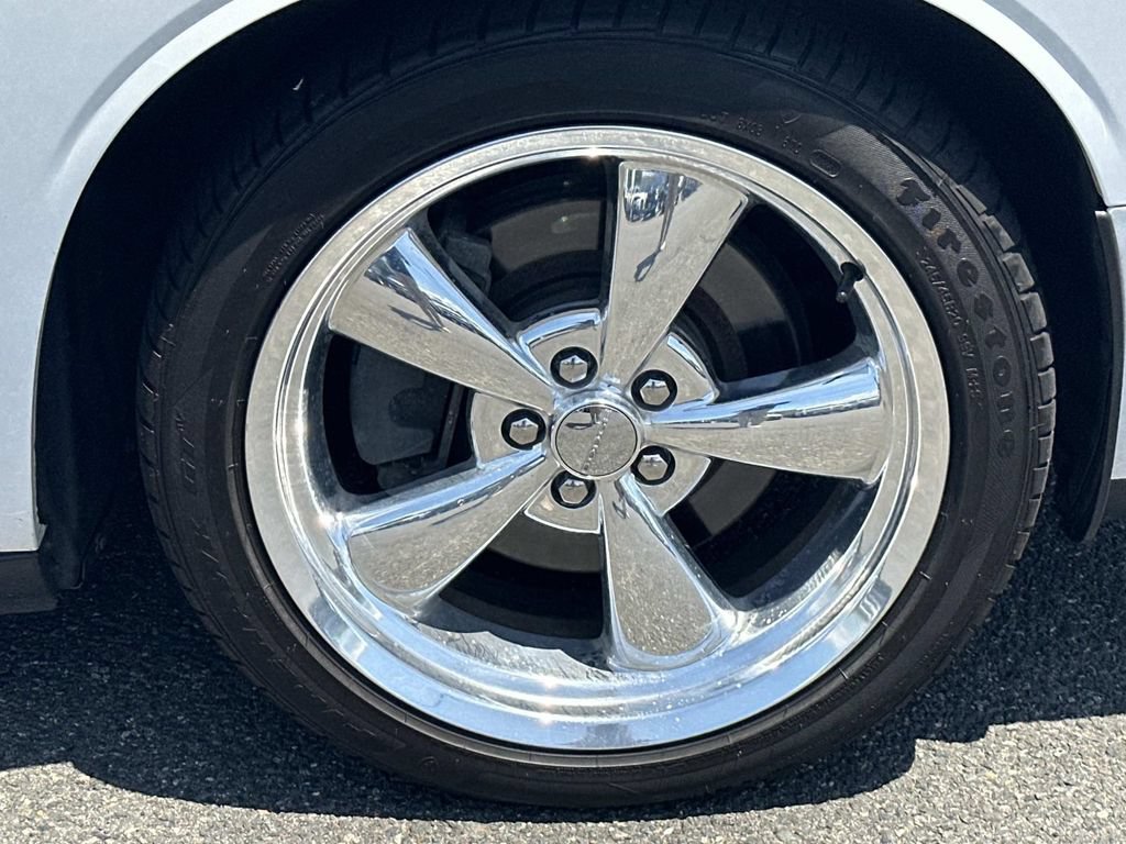 Used 2013 Dodge Challenger R/T RWD image 10