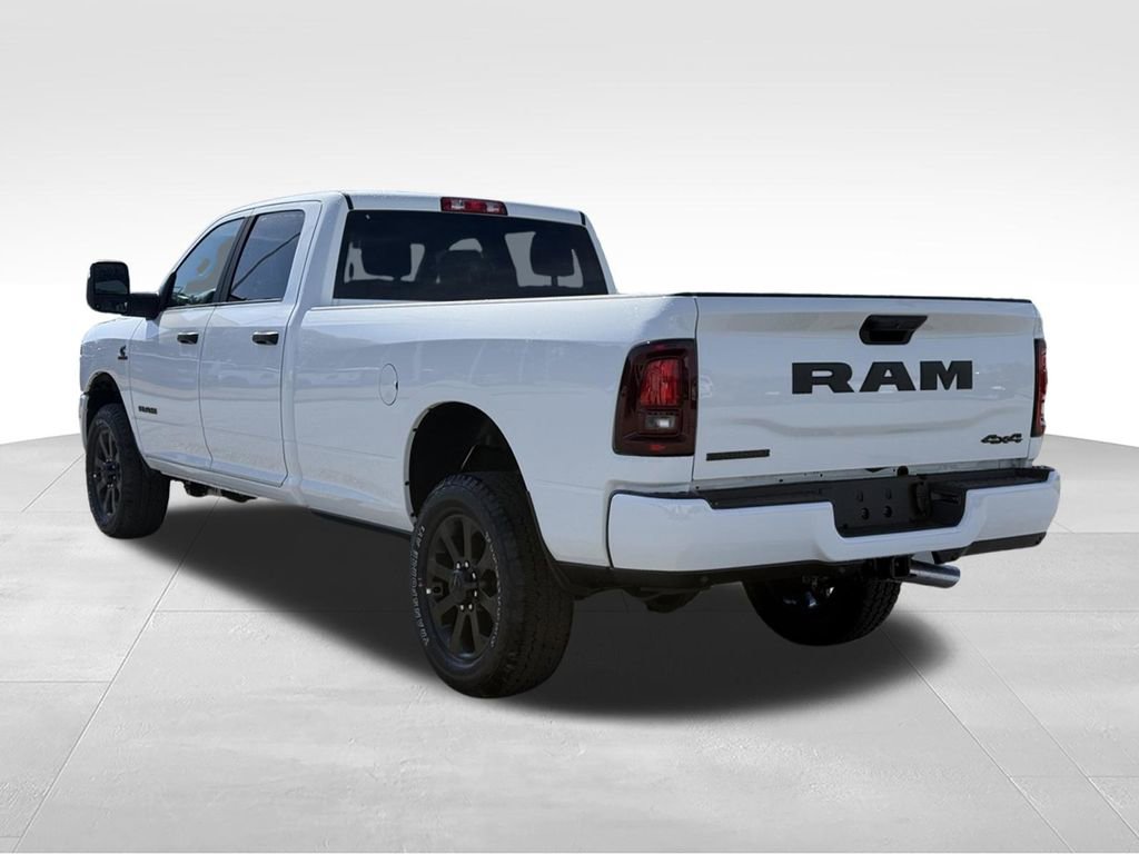 New 2026 RAM 2500 Big Horn AWD/4WD image 4