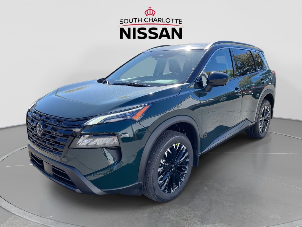 New 2027 Nissan Rogue Dark Armor FWD image 3