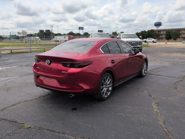 Used 2019 MAZDA MAZDA3 Sedan FWD image 8