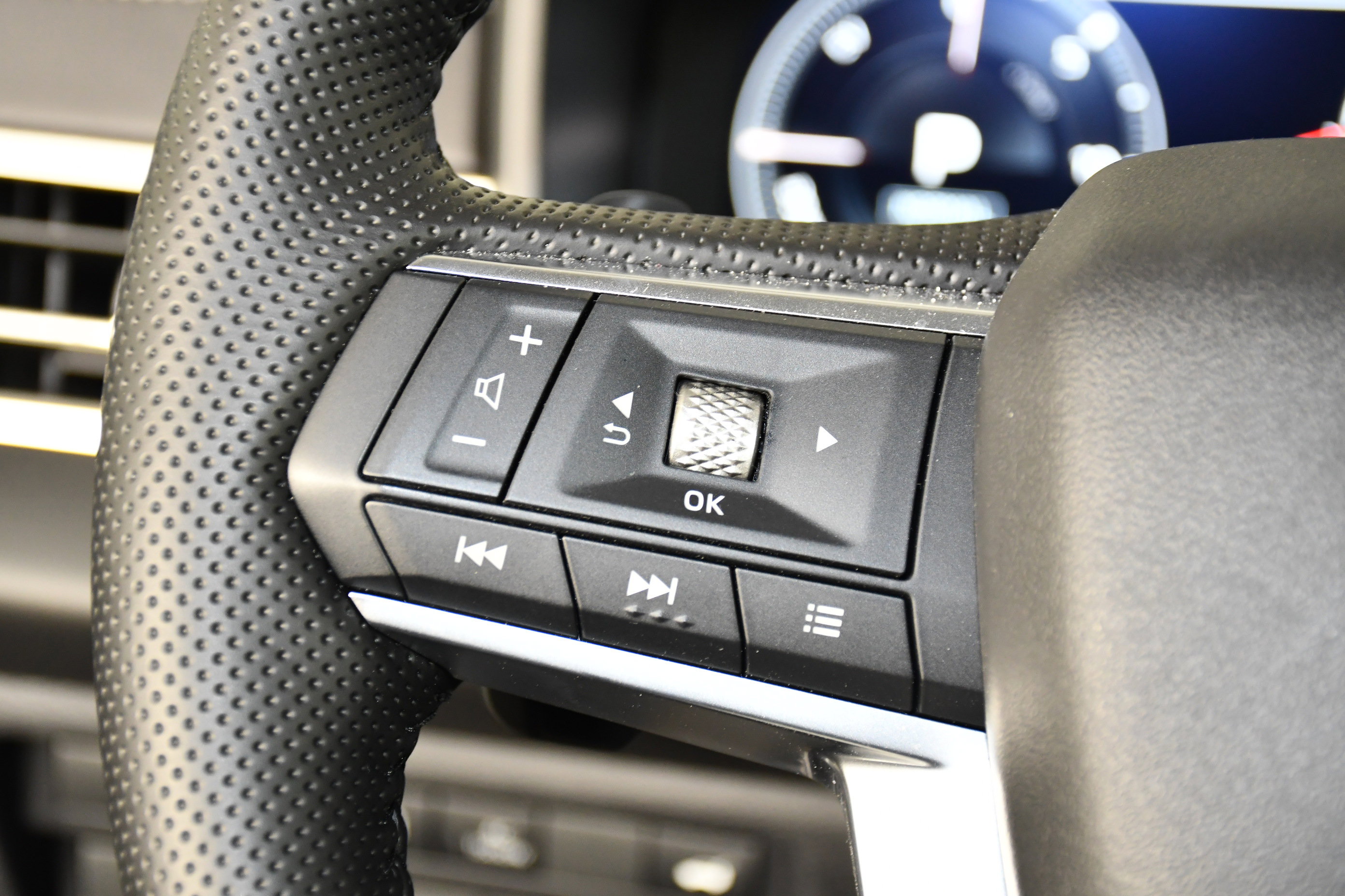 Used 2025 Mitsubishi Outlander SEL image 20