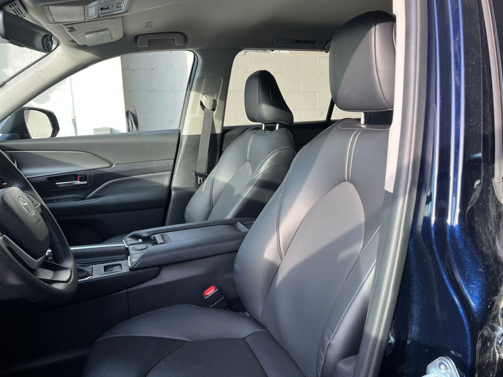 Used 2025 Toyota Grand Highlander FWD image 27