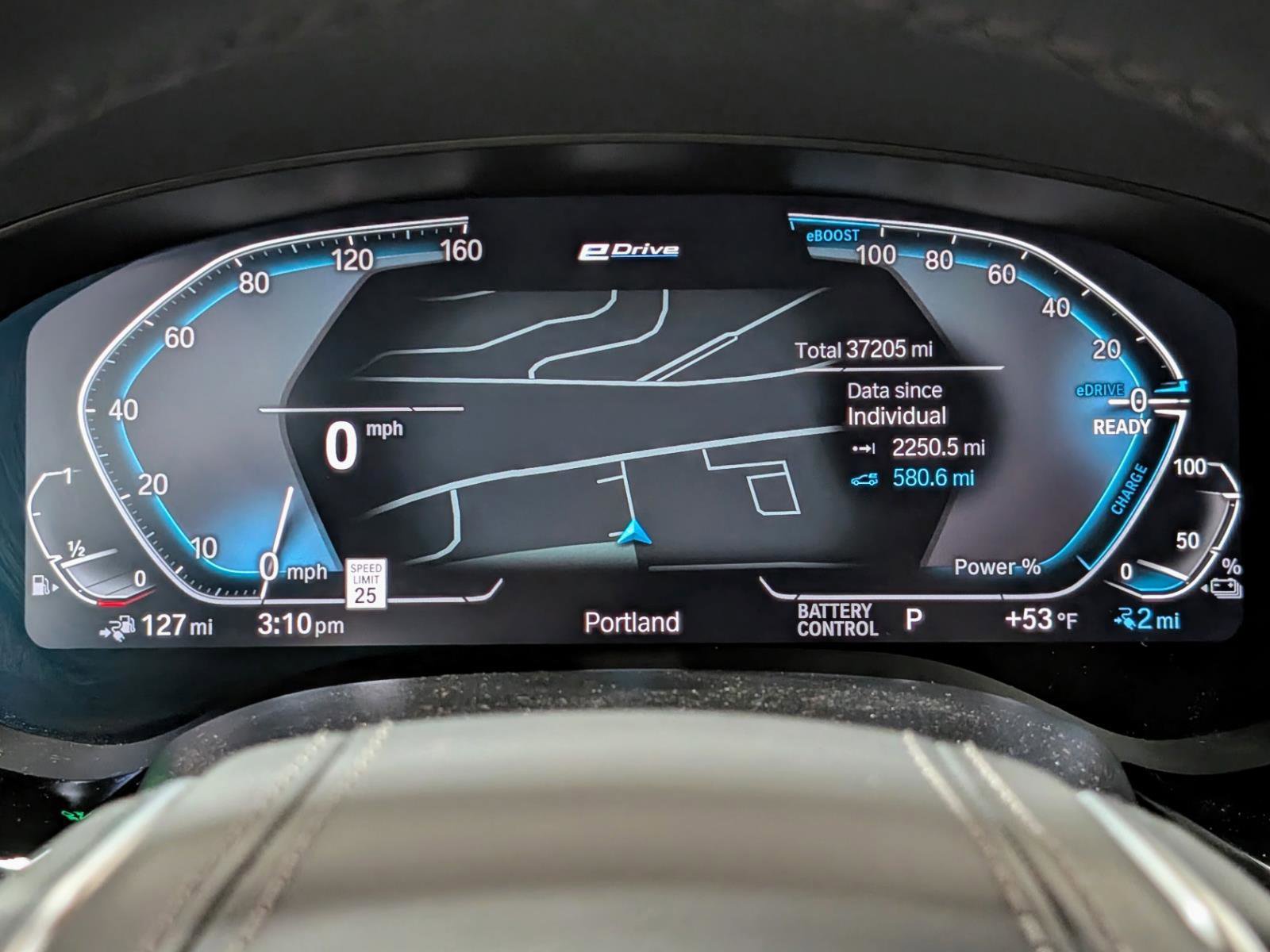 Used 2023 BMW 530e w/ Convenience Package image 33