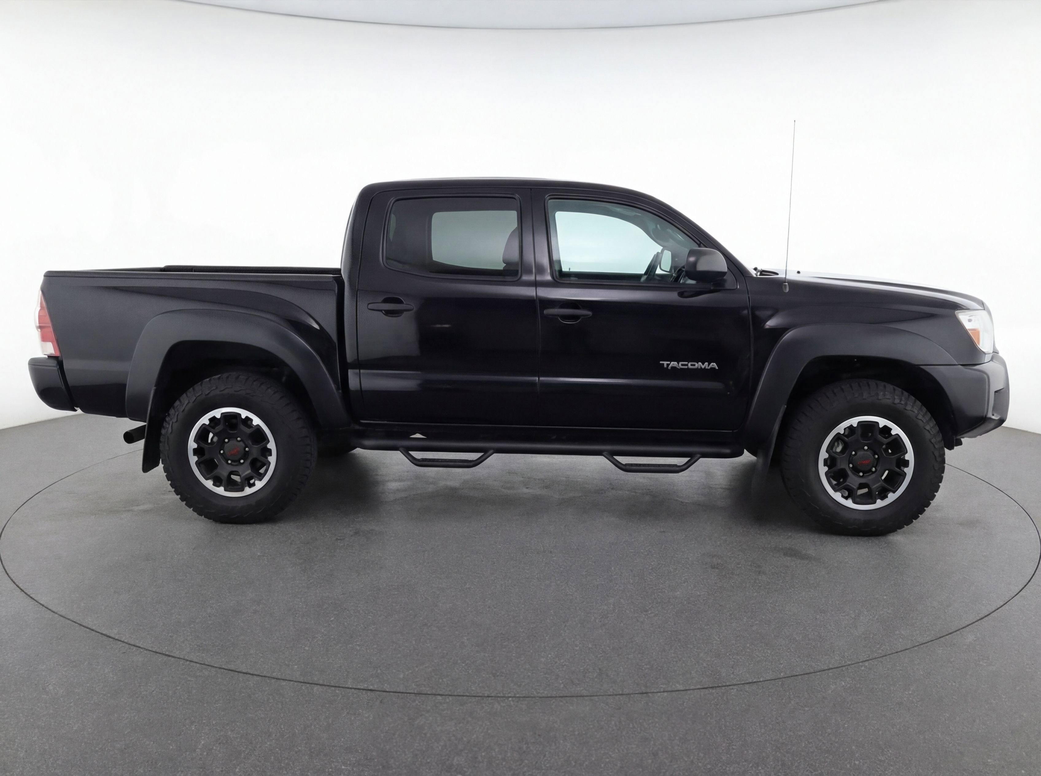 Used 2025 Toyota 4Runner TRD Off-Road image 11