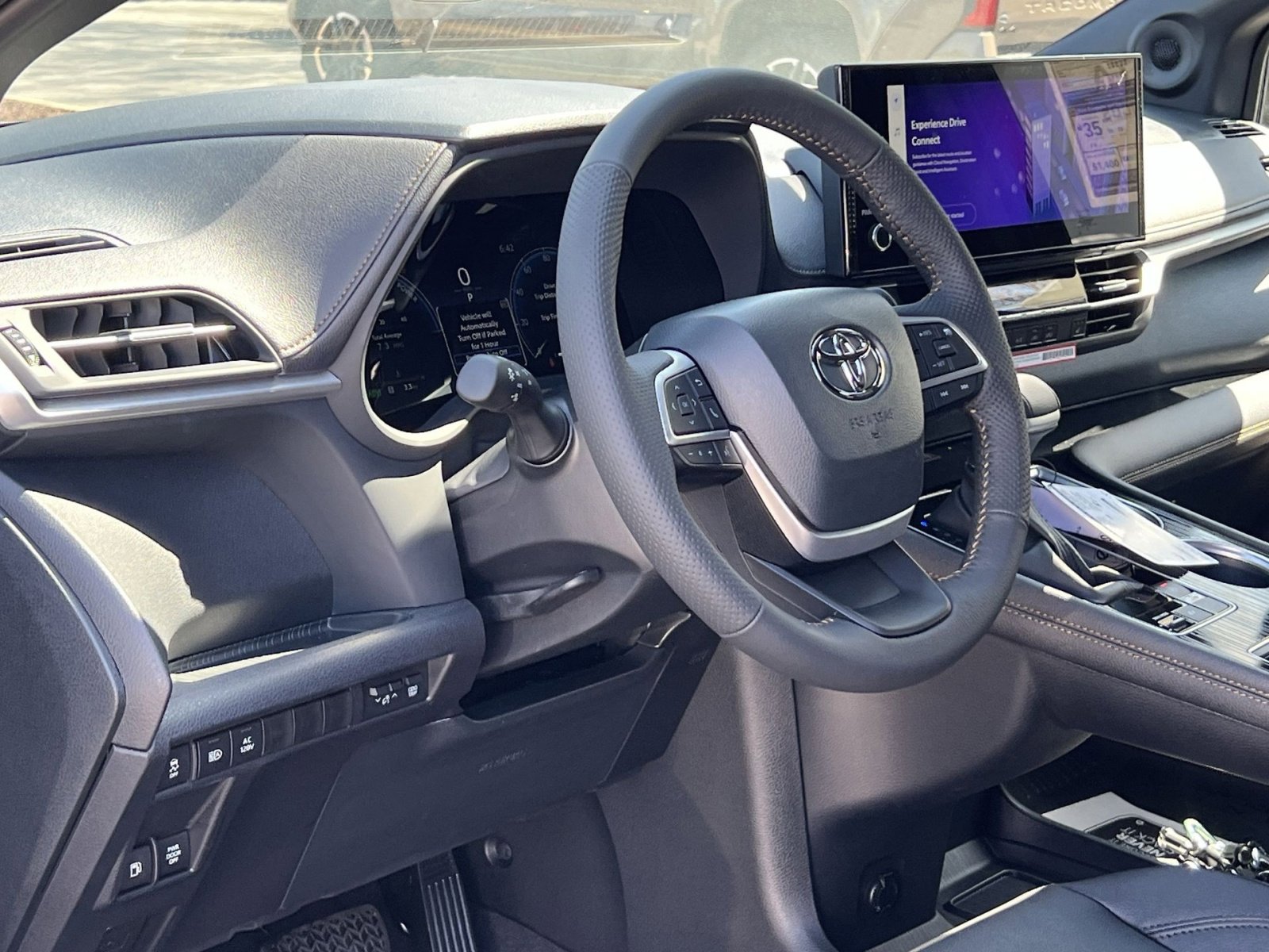 New 2026 Toyota Sienna XLE Woodland Edition AWD/4WD image 11