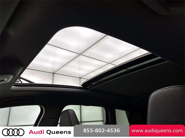 Used 2025 Audi Q6 e-tron Premium Plus image 22