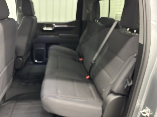 New 2026 GMC Sierra 1500 SLE w/ Preferred Package image 9